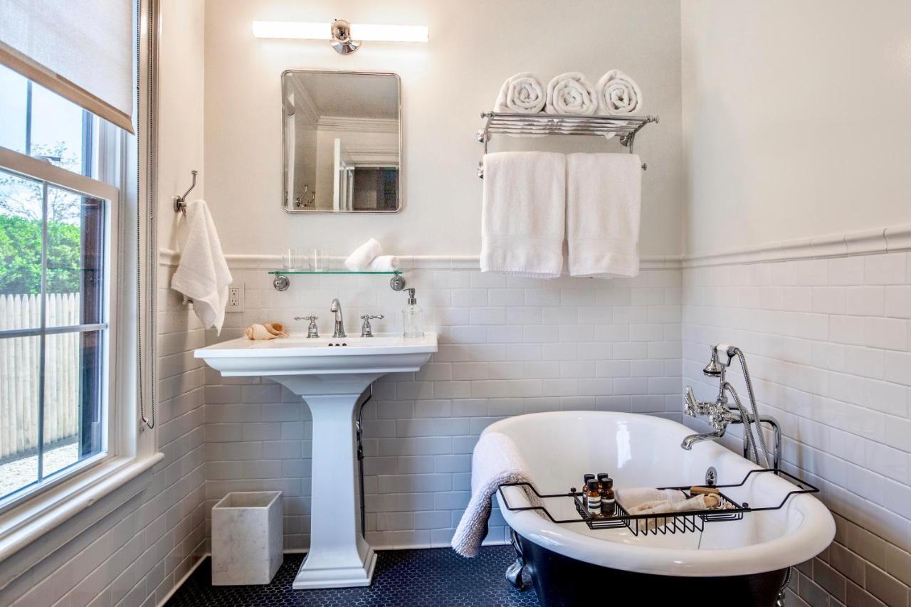 Vine & Sand--Southold Ny'S Newest B&B エクステリア 写真